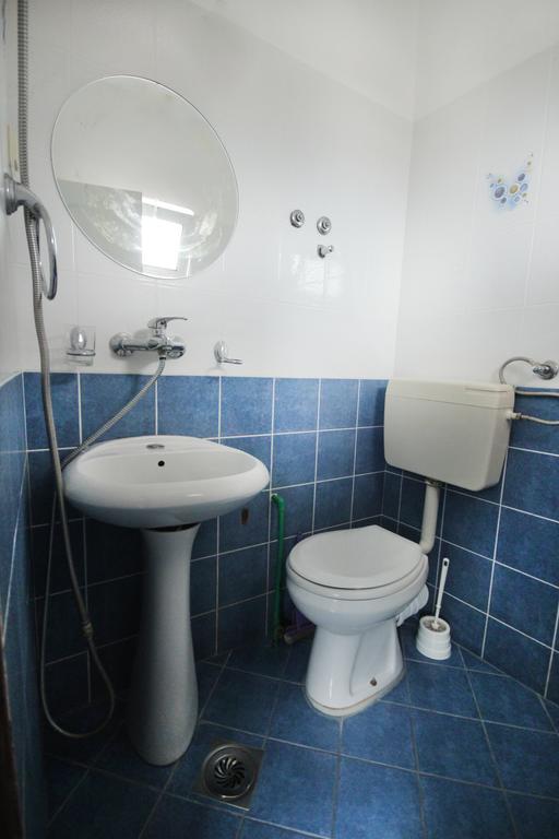 Apartments Villa Slavica Petrovac 部屋 写真