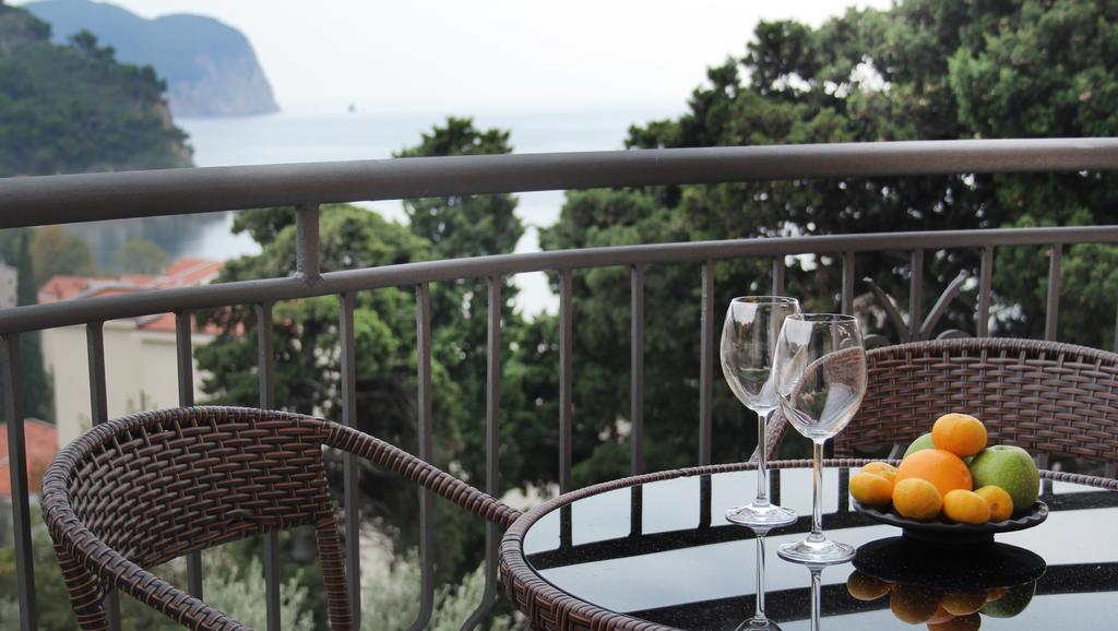 Apartments Villa Slavica Petrovac 部屋 写真
